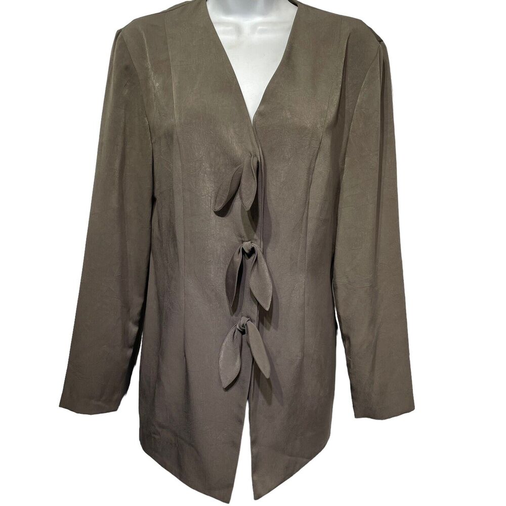 creations joseph ribkoff bow 3 button cardigan Size 8